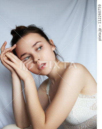 Gorgeous brunette woman with blue eyes, clear Gorgeous brunette woman with blue eyes, clear 112260759