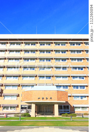 山梨県甲府市、山梨県庁の風景 山梨県甲府市、山梨県庁の風景 112260894