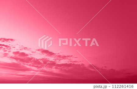 Sunset sky in Viva magenta trendy in 2023 color. Sky texture, abstract nature background 112261416