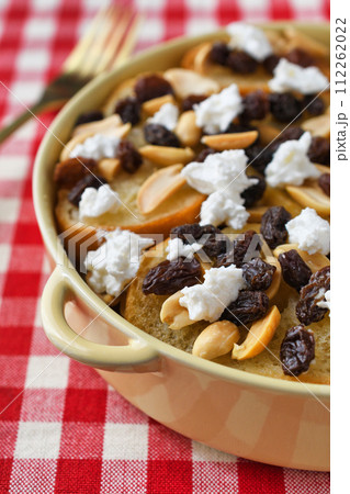 四旬節に食べるメキシコの伝統的なデザート　カピロターダ 112262022