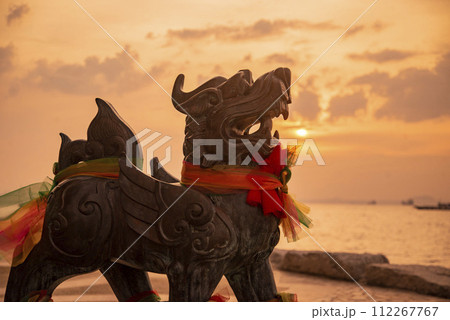 THAILAND SIRACHA WAT KOH LOI 112267767