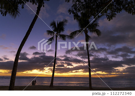 カピオラニパークビーチ・夕景 カピオラニパークビーチ・夕景 112272340