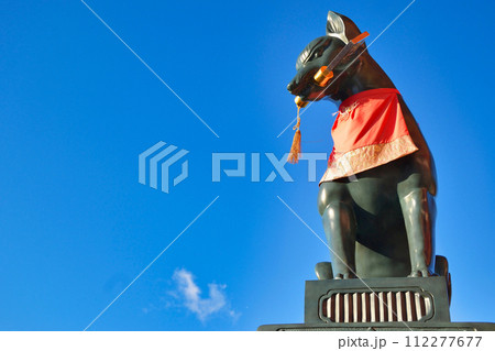 京都 伏見稲荷大社 狛狐 112277677