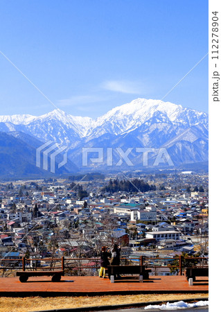 3月の信濃大町からの北アルプス　　　信州の山々　　　信州の風景　　　信州の自然 112278904