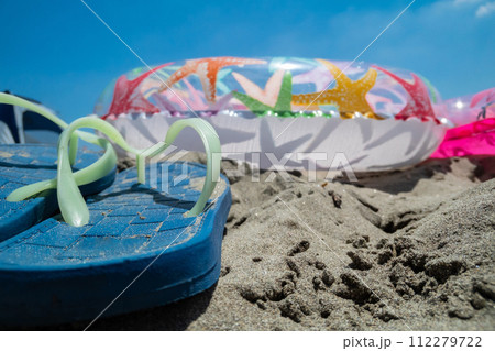 Ocean bathing Ocean bathing 112279722