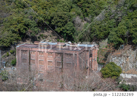 天ケ瀬ダムと旧宇治川電気志津川発電所跡　京都府宇治市 112282269