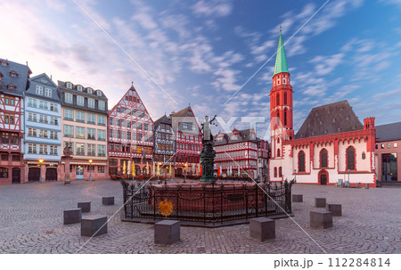 Medieval Roemer in Frankfurt am Main, Germany Medieval Roemer in Frankfurt am Main, Germany 112284814