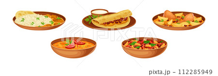 Traditional Arabian Cuisine Food and Dish Vector Set Traditional Arabian Cuisine Food and Dish Vector Set 112285949