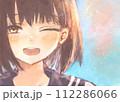 笑顔でウィンクする女学生イラスト 112286066