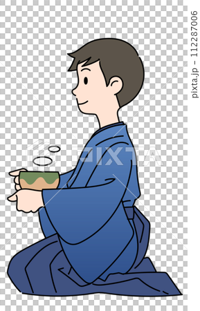 茶道　正座で茶碗を持つ着物の男性　横向き 112287006