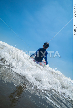 Ocean bathing Ocean bathing 112288435