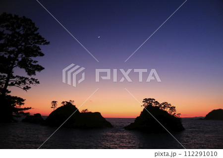 堂ヶ島の美しい夕景 堂ヶ島の美しい夕景 112291010