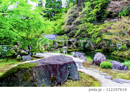 【京都】春の南禅寺 方丈の龍吟庭と不識庵 【京都】春の南禅寺 方丈の龍吟庭と不識庵 112297619