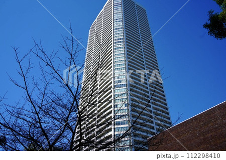 冬の晴天 サンクタスタワーひびきの街 冬の晴天 サンクタスタワーひびきの街 112298410