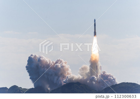 種子島　H2Aロケット発射 112300633