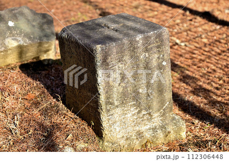 丹沢の黍殻山山頂　三等三角点（青根村） 112306448