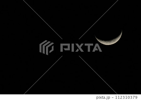 月齢3.2、四日月 112310379
