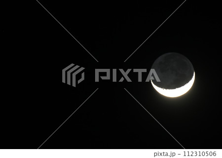 月齢3.2、地球照の月 月齢3.2、地球照の月 112310506
