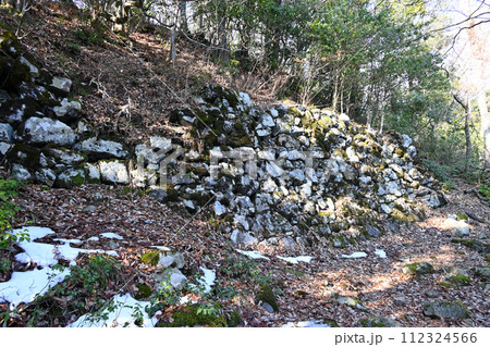 小谷城 山王丸に残る大石垣 小谷城 山王丸に残る大石垣 112324566