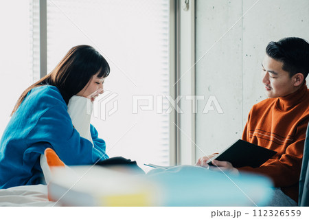 カップルの休日 カップルの休日 112326559