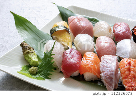 和食、寿司、握りずし俯瞰撮影 和食、寿司、握りずし俯瞰撮影 112326672
