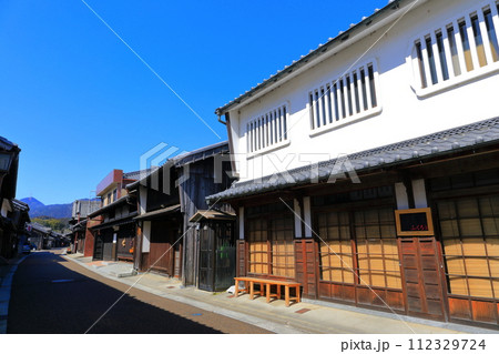 【三重県】晴天の関町関宿伝統的建造物群 112329724