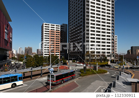 川崎駅西口の風景 川崎駅西口の風景 112330911