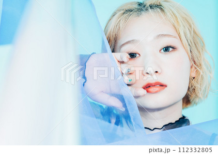 若い女性のビューティ 若い女性のビューティ 112332805