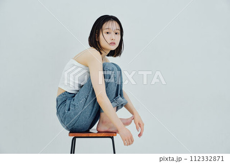 ビューティでヘルシーな女性のイメージ ビューティでヘルシーな女性のイメージ 112332871