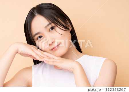 若い女性のビューティ 若い女性のビューティ 112338267