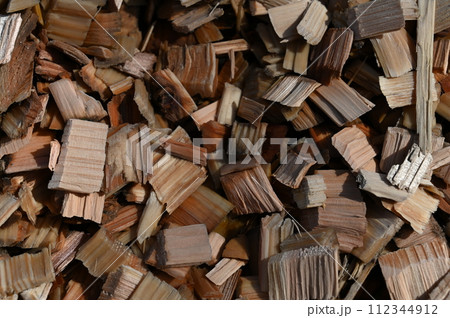 ウッドチップ 木を破砕した製造物 ウッドチップ 木を破砕した製造物 112344912