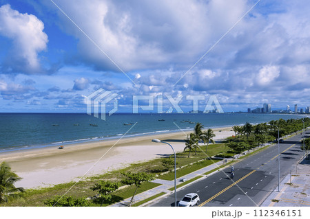 ベトナム・ダナン 青い海の広がるミーケービーチ / Da Nang, Vietnam ベトナム・ダナン 青い海の広がるミーケービーチ / Da Nang, Vietnam 112346151