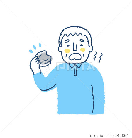 入歯が合わなくて困っているシニア男性 112349864