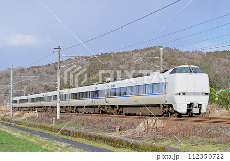 北陸本線 大土呂ー北鯖江 JR西日本 681系 W02編成(金沢) しらさぎ 北陸本線 大土呂ー北鯖江 JR西日本 681系 W02編成(金沢) しらさぎ 112350722
