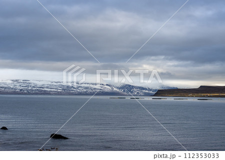 Atlantic ocean coast and mountains, Westfjords, Iceland Atlantic ocean coast and mountains, Westfjords, Iceland 112353033
