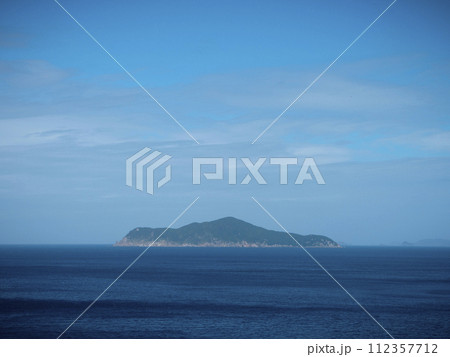 鵜来島遠望　沖の島より 112357712