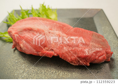 牛たん　ブロック 112359223