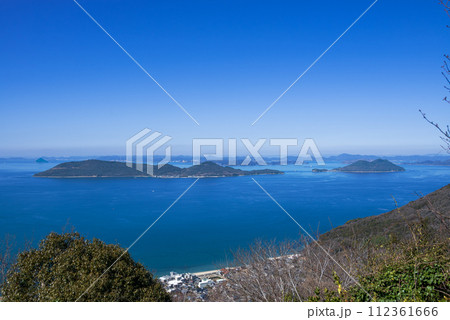 屋島展望台から見た瀬戸内の風景 112361666