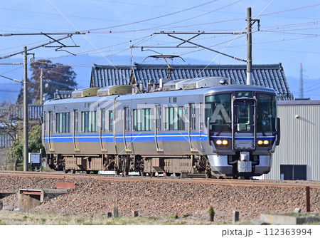 北陸本線 王子保ー南条 JR西日本 521系 G14編成(金沢) 北陸本線 王子保ー南条 JR西日本 521系 G14編成(金沢) 112363994