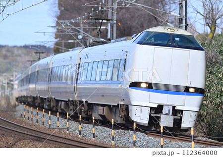 北陸本線 細呂木ー芦原温泉 JR西日本 683系4000番台 B37編成(京都) サンダーバード 北陸本線 細呂木ー芦原温泉 JR西日本 683系4000番台 B37編成(京都) サンダーバード 112364000