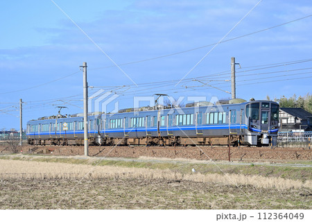 北陸本線 美川ー加賀笠間 JR西日本 521系 J08編成(金沢) 北陸本線 美川ー加賀笠間 JR西日本 521系 J08編成(金沢) 112364049