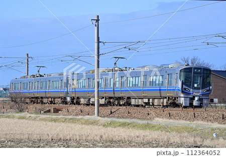北陸本線 美川ー加賀笠間 JR西日本 521系 J16編成(金沢) 北陸本線 美川ー加賀笠間 JR西日本 521系 J16編成(金沢) 112364052
