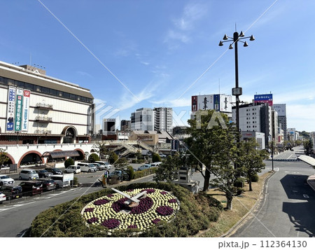 岡山県の倉敷駅南口 112364130