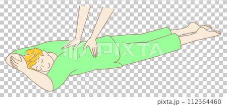 うつ伏せに寝てマッサージを受けているマッサージ着姿の可愛い男性 シンプル イラスト ベクター うつ伏せに寝てマッサージを受けているマッサージ着姿の可愛い男性 シンプル イラスト ベクター 112364460