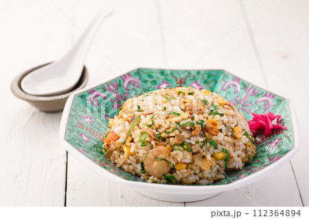 中華料理 炒飯（チャーハン） 112364894