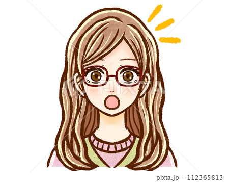 びっくりする眼鏡の茶髪の大人女性のイラスト素材 びっくりする眼鏡の茶髪の大人女性のイラスト素材 112365813