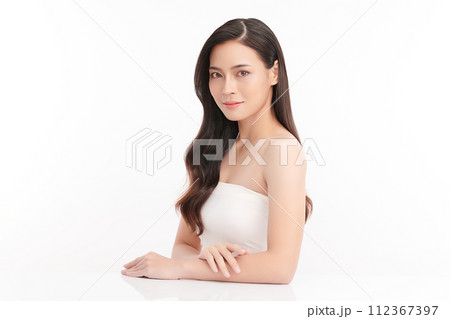 Beautiful young asian woman with clean fresh skin on white background, Face care, Facial treatment, Cosmetology, beauty and spa, Asian women portrait. 112367397