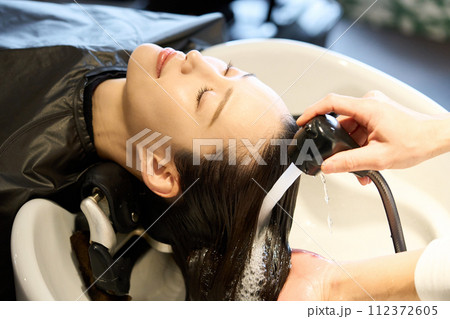 ヘアサロン シャンプー台 ヘアサロン シャンプー台 112372605