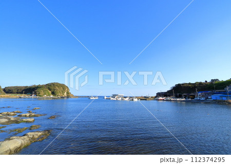 神奈川県・三浦市・毘沙門湾 神奈川県・三浦市・毘沙門湾 112374295