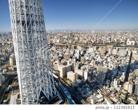 東京スカイツリーと墨田区の街並み 東京スカイツリーと墨田区の街並み 112385813